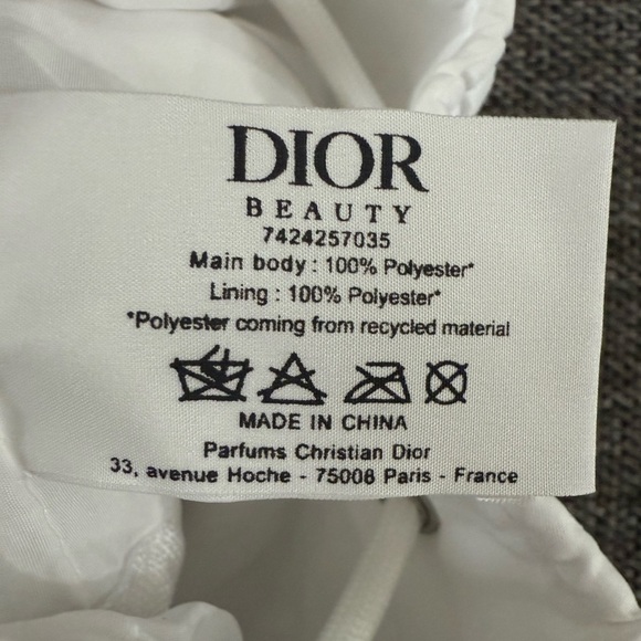 Dior Beauty Pleated Drawstring White Pouch Cosmetic Bag New Authentic - Picture 13 of 17
